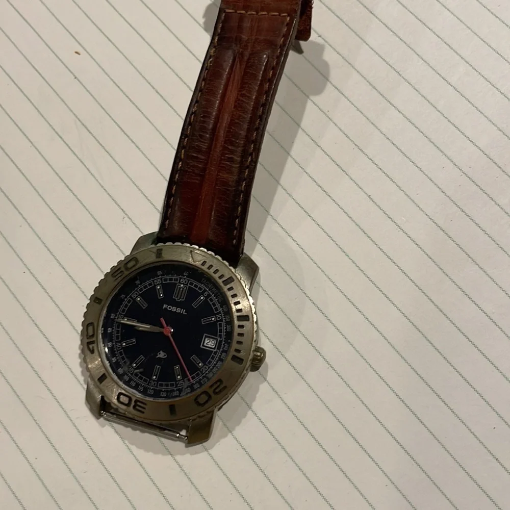Fossil tachymetre watch with date
